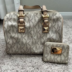 Michael Kors Cream Barrel Bag with Matching Wallet